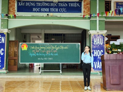 Liên đội THCS Nguyễn Văn Cừ tổ chức Triển khai chương trình "Rèn luyện đội viên", mô hình "Bạn giúp Bạn", xây dựng Văn hóa ứng xử học đường năm học 2022-2023