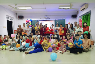Công đoàn cơ sở trường THCS Nguyễn Văn Cừ phối hợp nhà trường tổ chức "Đêm hội trăng rằm" cho con cán bộ, giáo viên, nhân viên năm 2023