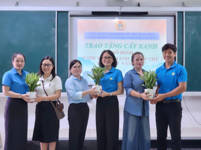 Triển khai mô hình "Vườn ươm - Hành trình thứ 2 của hạt" và trao tặng cây xanh từ hội phụ huynh học sinh năm 2024