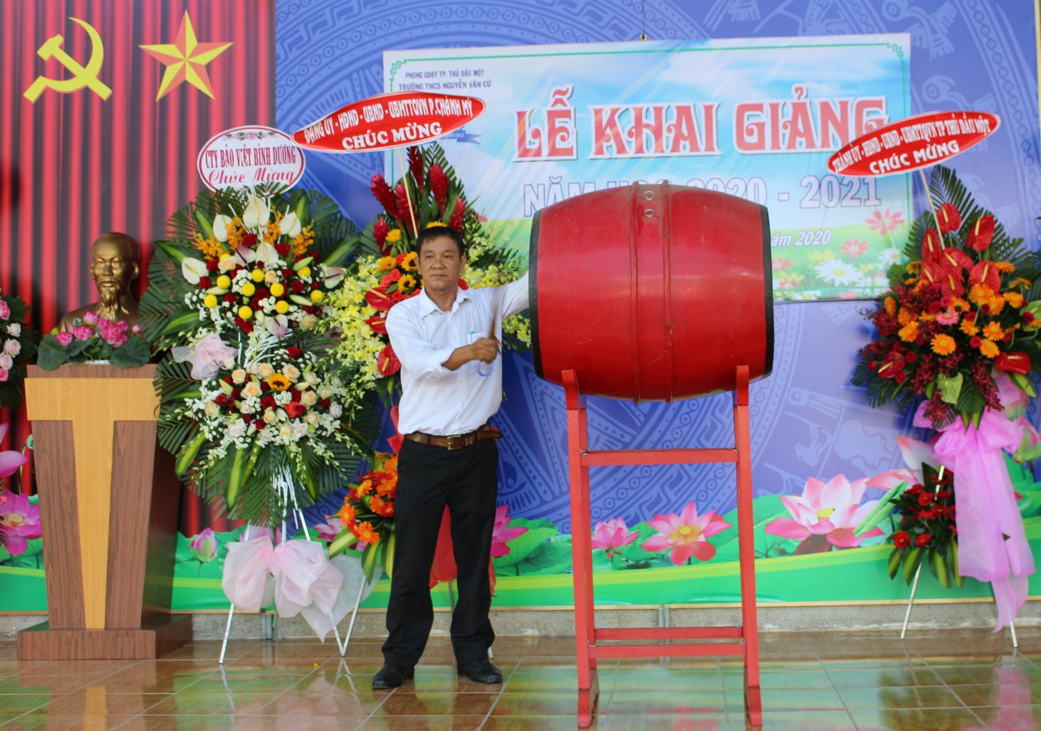 Lễ khai giảng năm học 2020 - 2021 trường THCS Nguyễn Văn Cừ