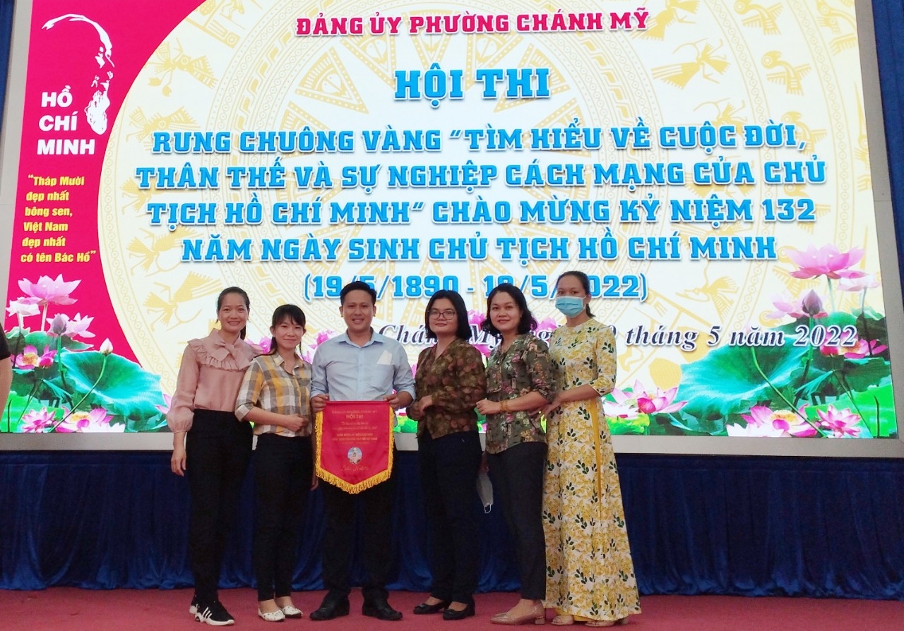Đạt giải nhất toàn đoàn Hội thi “Rung chuông vàng” tìm hiểu về cuộc đời, thân thế, sự nghiệp của Chủ tịch Hồ Chí Minh” do Đảng ủy phường Chánh Mỹ tổ chức